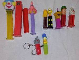 lot 538 image: Unique Pez Dispensers (11)
