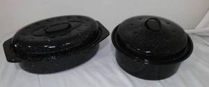 lot 548 image: Enamel Ware Pans.