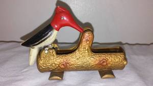 lot 563 image: Vintage Cast Iron Woodpecker Toothpick Holder.