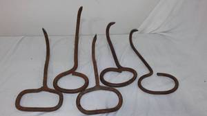 lot 574 image: IceMeat Bale Hooks (5)