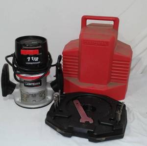 lot 606 image: Craftsman 1.5 Horsepower Router.