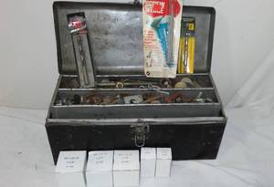 lot 664 image: Toolbox with Contents.