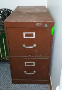 lot 675 image: File Cabinet 2 Drawer.