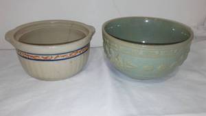 lot 693 image: Red Wing Crock and More.
