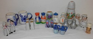 lot 624 image: Salt and Pepper Shakers. 