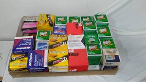 lot 650 image: Oil Filters (22).