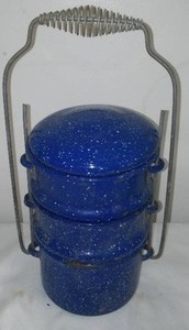 lot 715 image: Vintage Blue Enamel Camping Cookware.