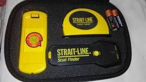 lot 741 image: Straight Line Laser Level and Stud Finder (in case)