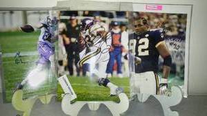 Mn. NFL Vikings Autographed Photo�s (3).