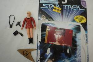 lot 9 image: Star Trek Yeoman Janice Rand figure