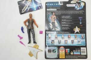 lot 15 image: Star Trek, Lily 6 figure and accessories