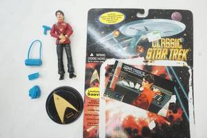lot 19 image: Star Trek Lt. Saavik figurine and accessories
