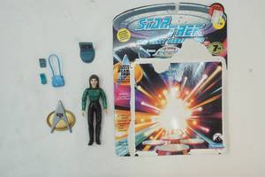 lot 38 image: Star Trek The Next Generation Collector Series 7th Season