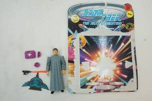 lot 43 image: Star Trek The Next Generation Collector Series 7th Season