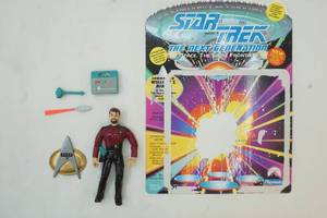 lot 46 image: Star Trek The Next Generation