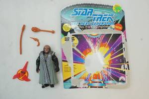 lot 56 image: Star Trek The Next Generation