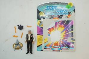 lot 58 image: Star Trek The Next Generation