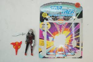 lot 60 image: Star Trek The Next Generation