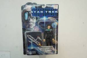 lot 112 image: Star Trek First Contact