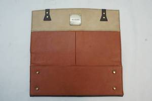 lot 157 image: Classic Shell