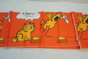 lot 164 image: Picnic Table Cover