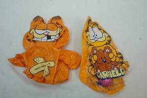 lot 176 image: Toys
