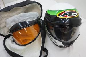 lot 216 image: Artic Cat Helmet with Bag
