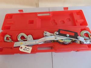 lot 20 image: Grip Come Along