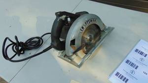 lot 103 image: Sears Craftsman 7 14 Circular Saw - 135.275410 with Blades