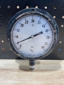 4 Pressure Gauge