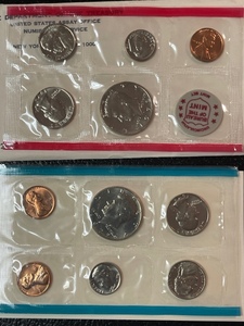 1972 P & D Uncirculated Mint Sets