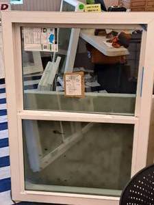 lot 208 image: Endure EN600 Series 2-Lite Slider Window 602 36-12x51-78