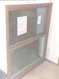 lot 293 image: Lindsay Brickmold Window 47-12x51