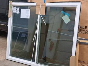 lot 299 image: Vanguard 2-Lite Slider Window V4000 73.625x59.875