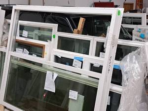 lot 472 image: Lindsay Slider Door 75-14x79-12