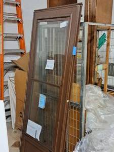 lot 484 image: Door 32x81