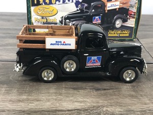 lot 26 image: 1995 ERTL Collectibles Prestige Series Big A Auto Parts 1940 Ford Pickup Truck 125 scale die cast