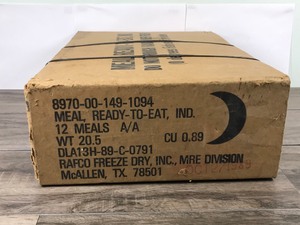 lot 400 image: Military Meals Ready to Eat (12 total in box)
