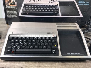 lot 411 image: Vintage Texas Instruments Home Computer
