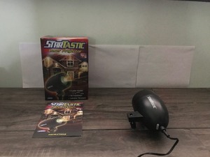 lot 414 image: Star Tastic Holiday Projector Laser in Box with Instructions