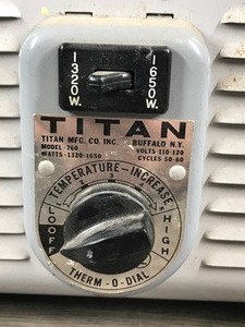 lot 425 image: Titan metal portable space heater