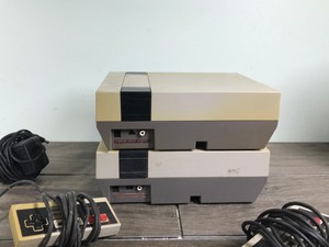 lot 431 image: 2 - Regular Nintendo Gaming Systems