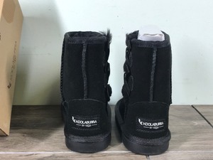 lot 448 image: Koolaburra UGS Kids Boots Size 8 US