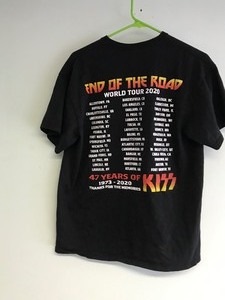 lot 454 image: KISS Music Band T-Shirt - End of the Road World Tour 2020