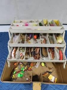 lot 254 image: Plano Fishing tackle box of tackle