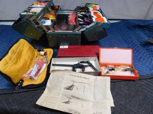 lot 264 image: Vintage metal Grip Loc tackle box full of lead head and fly making kit with the tools