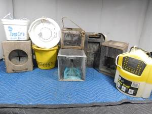 lot 270 image: Tote of minnow traps and minnow buckets and bait box