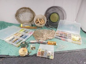 lot 276 image: Vintage metal and rope fish net containers, tackle, wooden rope floats and vintage reel and empty lure boxes