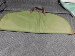 lot 294 image: Bow case