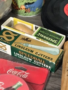 lot 492 image: Lot of Collectibles & More